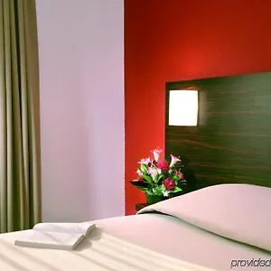 Apart-hotel Appart'city Classic Geneve -, Gaillard
